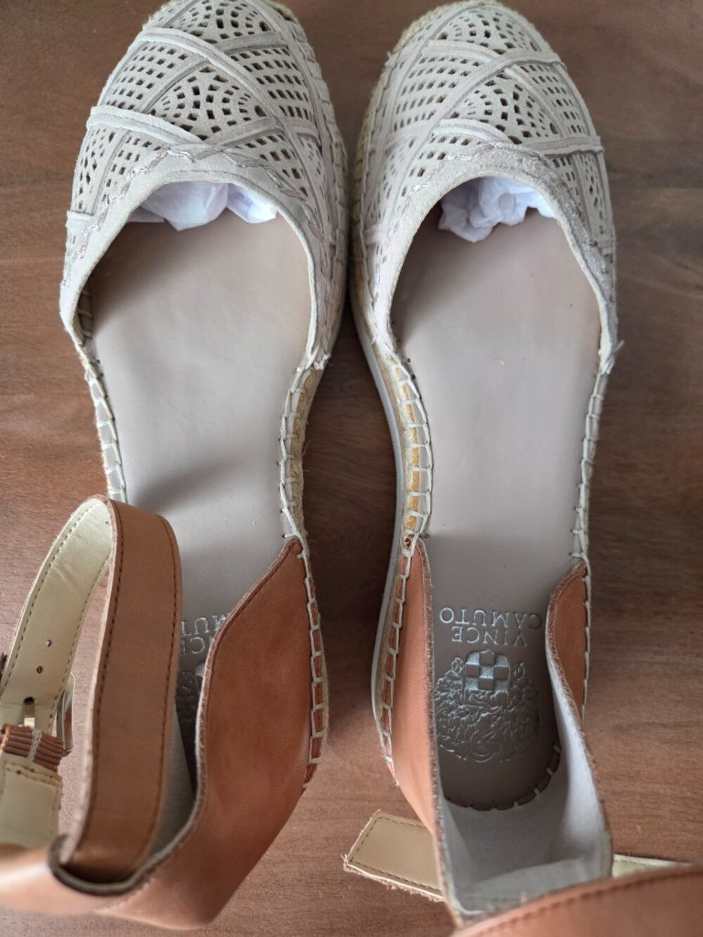NEVER WORN VINCE CAMUTO BRAFINA GENUINE LEATHER UPPER ESPADRILLE SANDALS SZ 9M - Picture 8 of 14